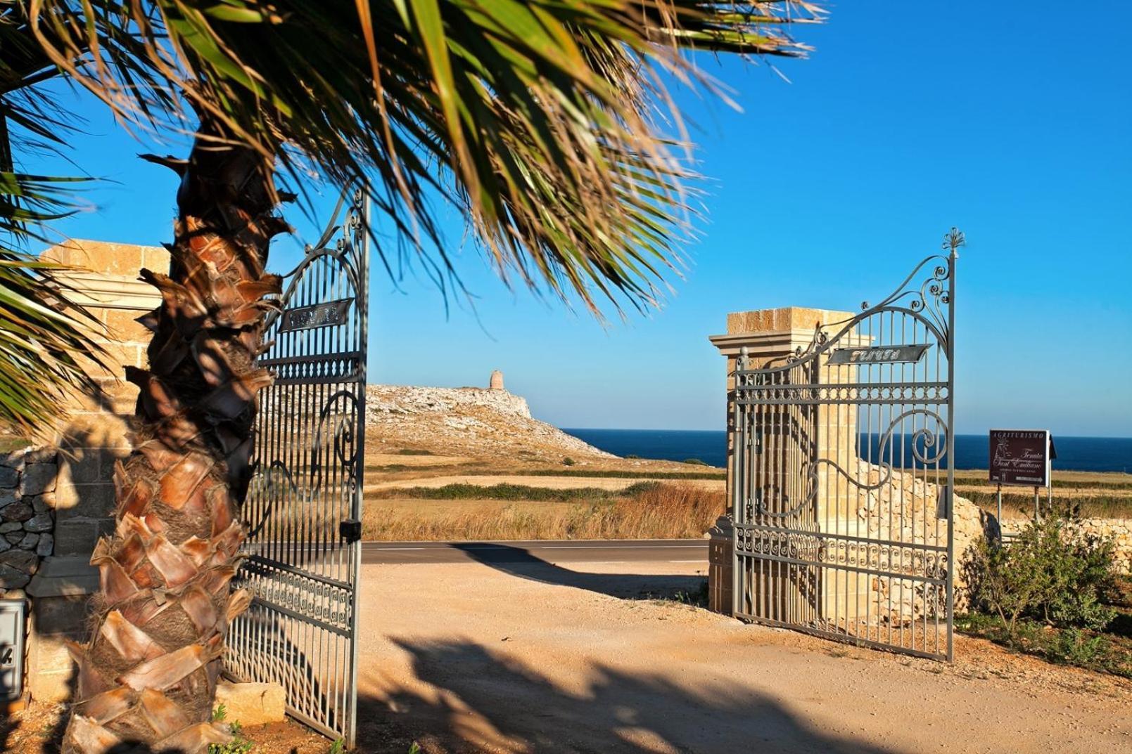 Agriturismo Tenuta Sant'Emiliano Otranto Exterior photo